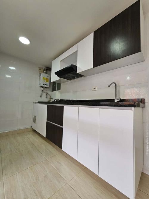 Apartamento de 3 alcobas en venta en La Prosperidad, Madrid, 56 m² · foto 9 de 24