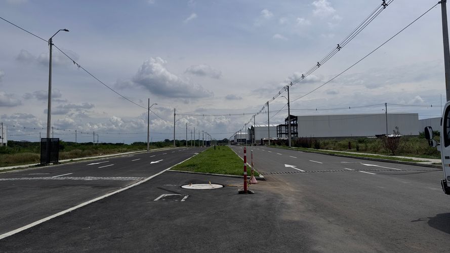 Lote en venta en Palmaseca, Yumbo, 4998 m² · foto 8 de 24