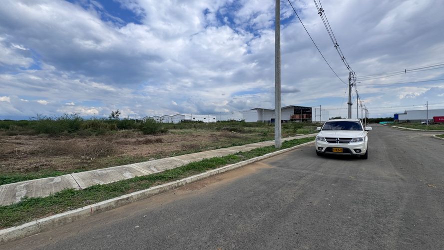 Lote en venta en Palmaseca, Yumbo, 4998 m² · foto 16 de 24