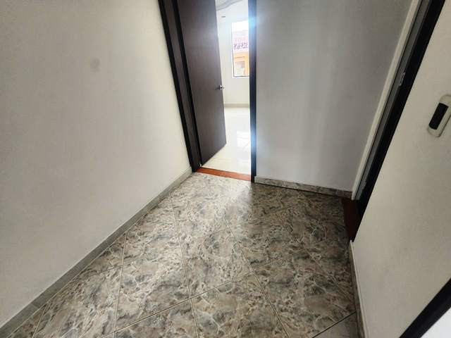 Apartamento en venta en Ciudad Salitre, Bogotá · foto 3 de 19