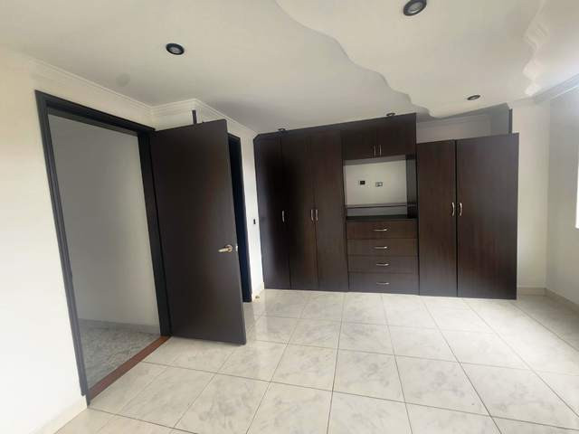 Apartamento en venta en Ciudad Salitre, Bogotá · foto 5 de 19