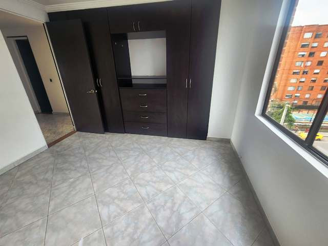 Apartamento en venta en Ciudad Salitre, Bogotá · foto 7 de 19