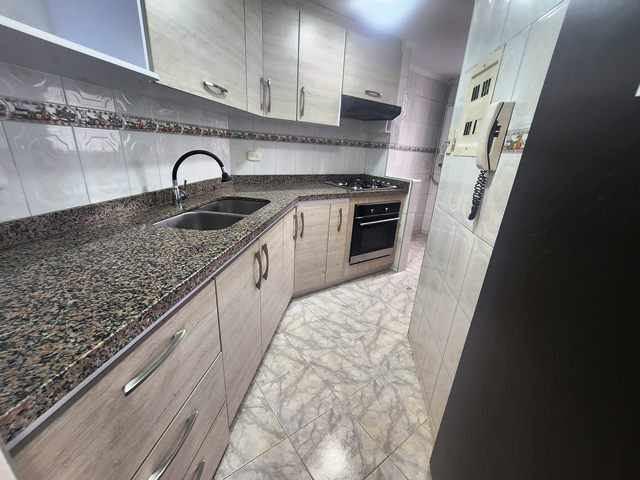 Apartamento en venta en Ciudad Salitre, Bogotá · foto 10 de 19