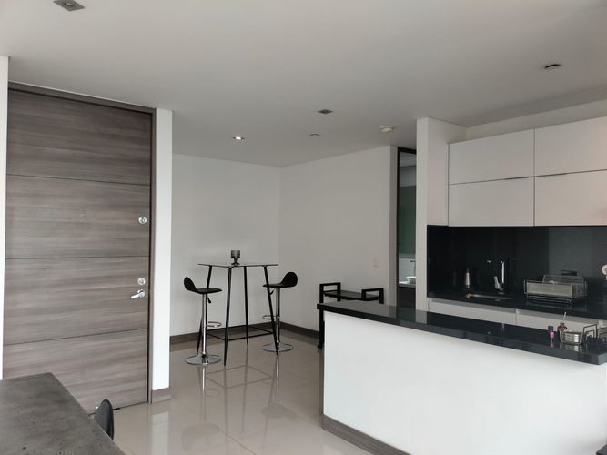 Apartamento de 3 alcobas en arriendo en El Poblado, Medellín, 120 m² · foto 6 de 17