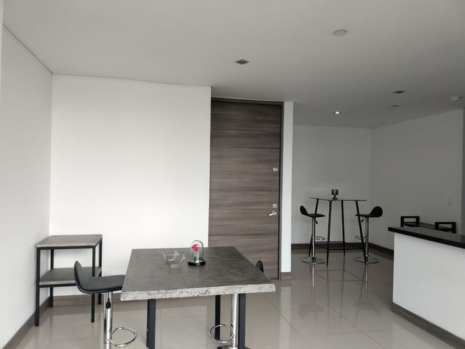 Apartamento de 3 alcobas en arriendo en El Poblado, Medellín, 120 m² · foto 7 de 17