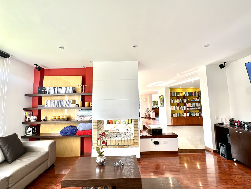 Casa en venta en Centro, Cajicá · foto 4 de 24