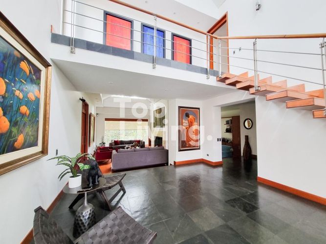 Casa de 4 alcobas en venta en Guaymaral, Bogotá, 381 m² · foto 3 de 24