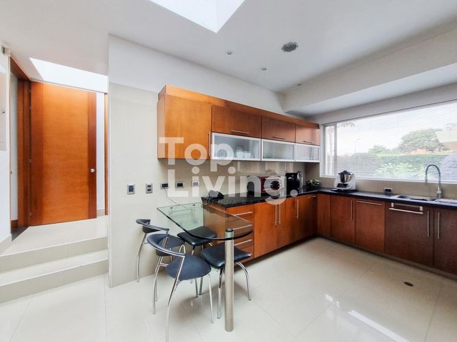Casa de 4 alcobas en venta en Guaymaral, Bogotá, 381 m² · foto 9 de 24