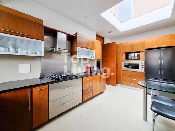 Casa de 4 alcobas en venta en Guaymaral, Bogotá, 381 m² · foto 10 de 24