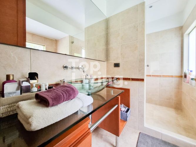 Casa de 4 alcobas en venta en Guaymaral, Bogotá, 381 m² · foto 23 de 24