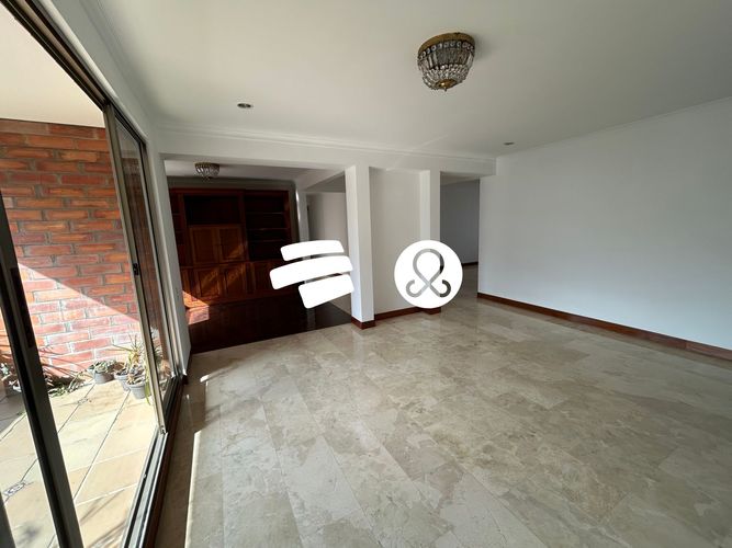 Apartamento de 3 alcobas en venta en El Tesoro, Medellín, 192 m² · foto 12 de 12