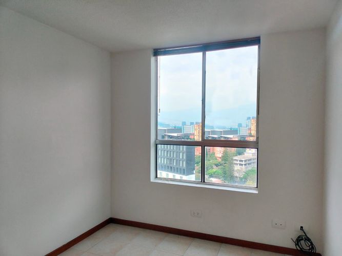 Apartamento de 3 alcobas en arriendo en El Poblado, Medellín, 80 m² · foto 15 de 17