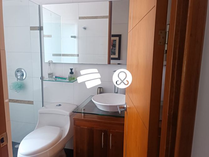 Apartamento de 4 alcobas en venta en El Poblado, Medellín, 208 m² · foto 6 de 17