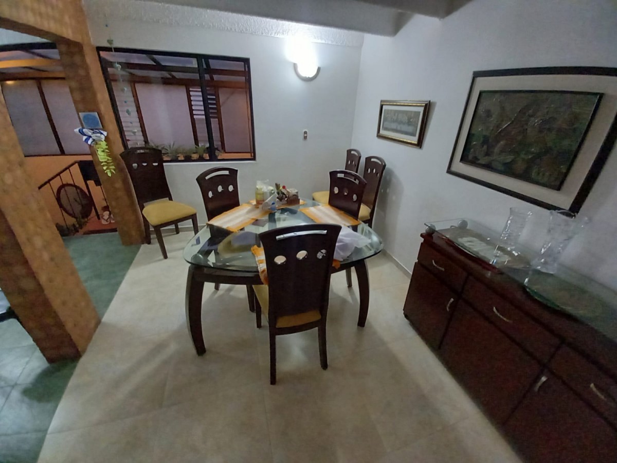Casa en venta en Sacatin Viejo, Manizales · foto 17 de 24
