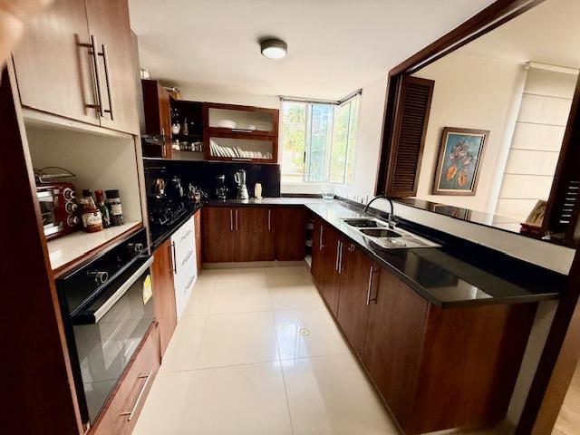 Apartamento en venta en Santa Isabel, Cali · foto 10 de 16