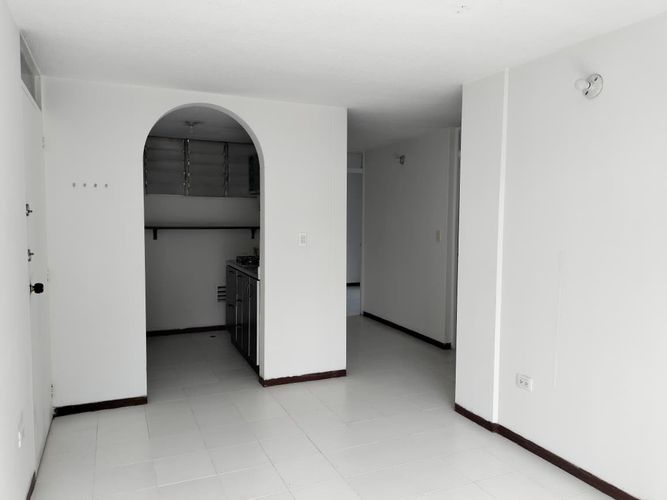 Apartamento de 2 alcobas en arriendo en El Poblado, Medellín, 58 m² · foto 3 de 16