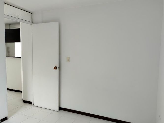 Apartamento de 2 alcobas en arriendo en El Poblado, Medellín, 58 m² · foto 9 de 16