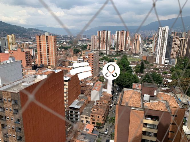 Apartamento de 3 alcobas en venta en Las Lomitas, Sabaneta, 75 m² · foto 5 de 23