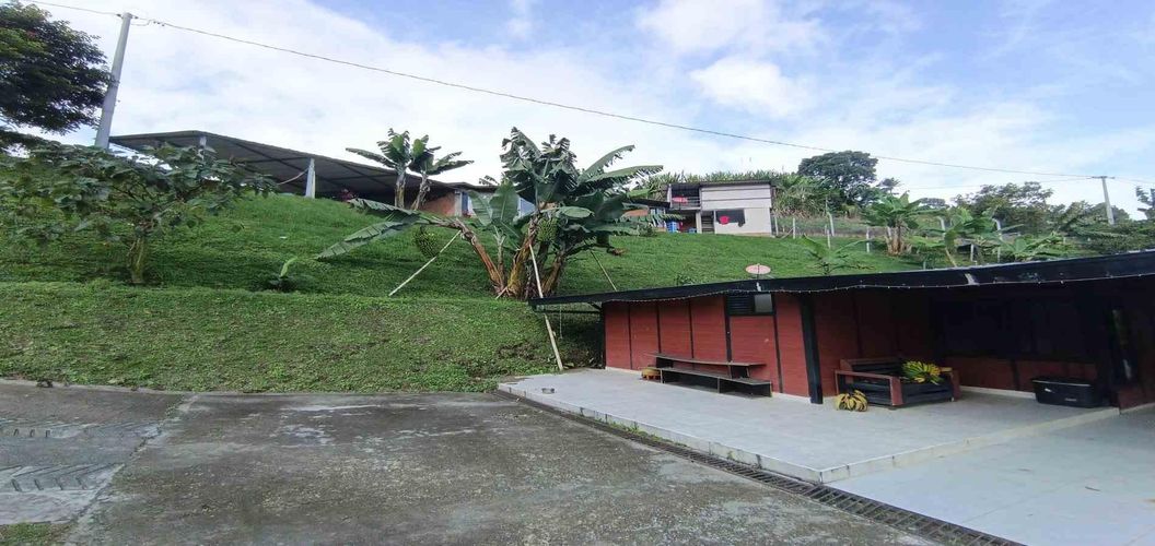 Finca en venta en Bajo Tablazo, Manizales, 200 m² · foto 24 de 24