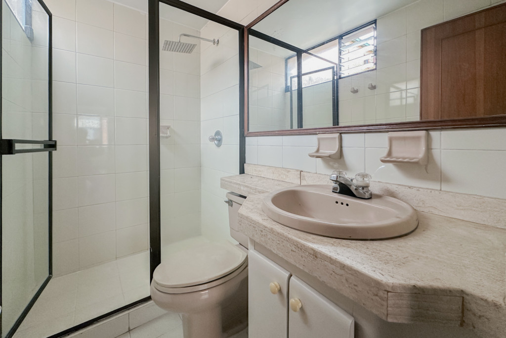 Casa en venta en Estrella Del Norte, Bogotá · foto 8 de 19