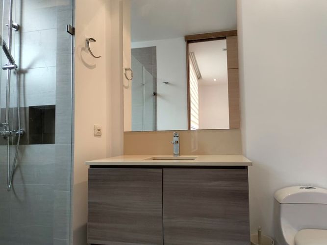 Apartamento de 3 alcobas en venta en El Poblado, Medellín, 187 m² · foto 17 de 19