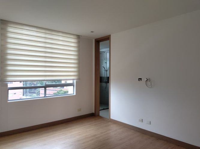 Apartamento de 3 alcobas en venta en El Poblado, Medellín, 187 m² · foto 16 de 19