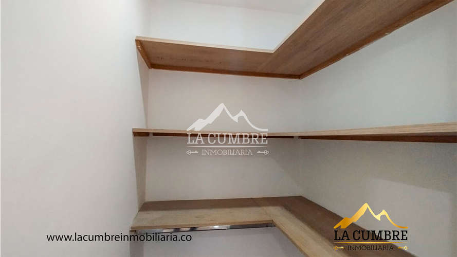 Apartamento de 3 alcobas en arriendo en Transversal Inferior, Medellín, 200 m² · foto 14 de 15