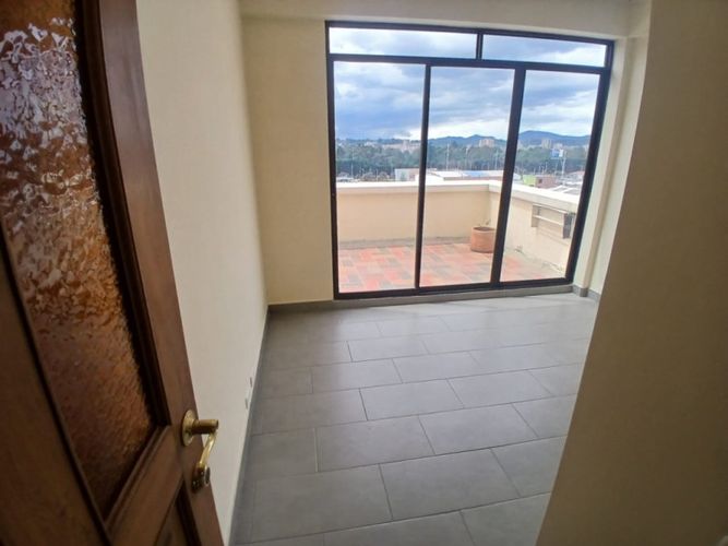 Apartamento de 3 alcobas en venta en Estrella Del Norte, Bogotá, 198 m² · foto 18 de 24