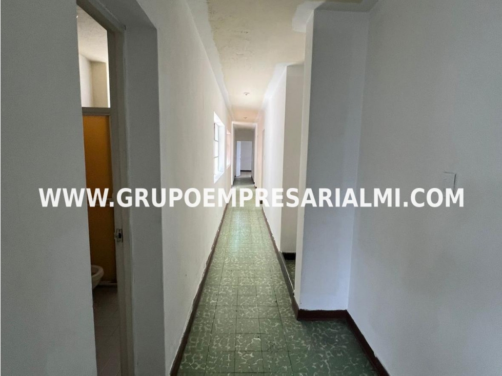 Apartaestudio en venta en La candelaria, Medellín 4