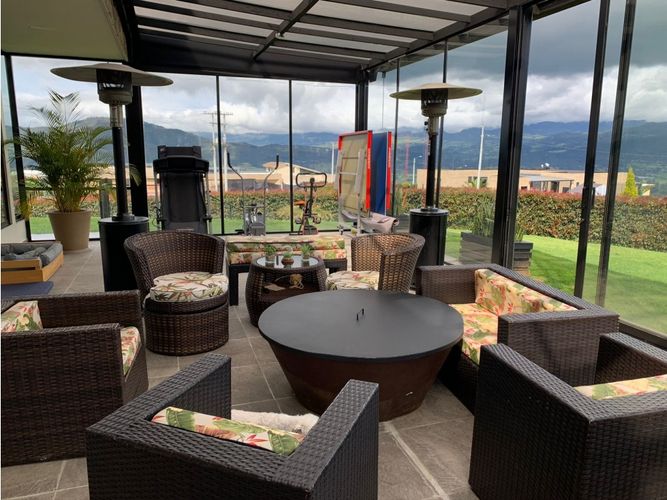 Casa de 5 alcobas en venta en Yerbabuena, Sopó, 540 m² · foto 6 de 24
