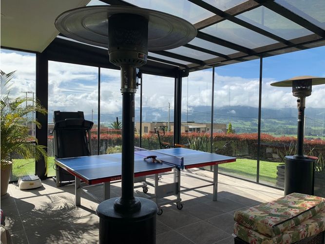 Casa de 5 alcobas en venta en Yerbabuena, Sopó, 540 m² · foto 13 de 24