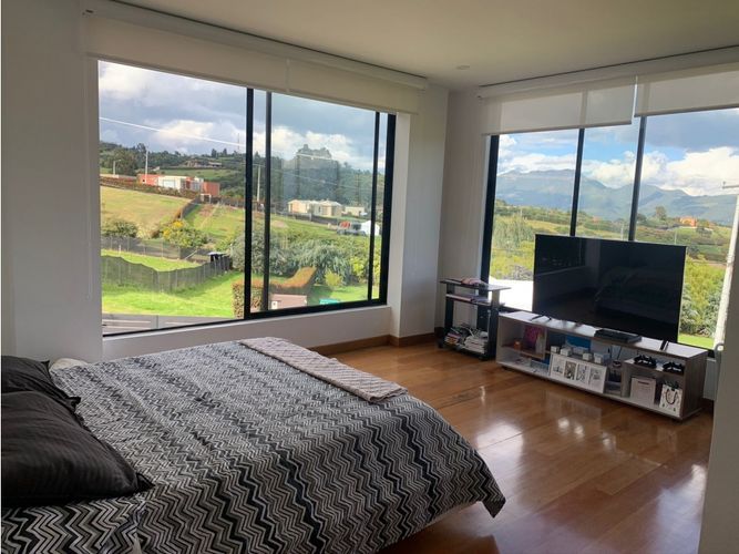 Casa de 5 alcobas en venta en Yerbabuena, Sopó, 540 m² · foto 17 de 24