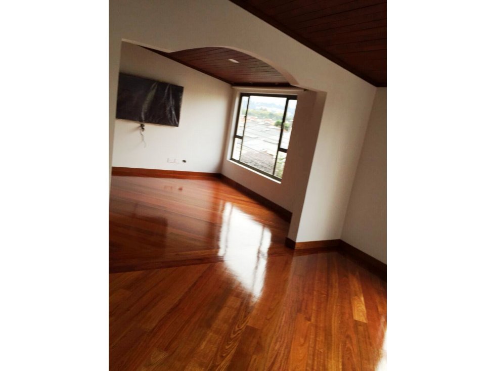 Casa en venta en Monaco, Bogotá · foto 12 de 24