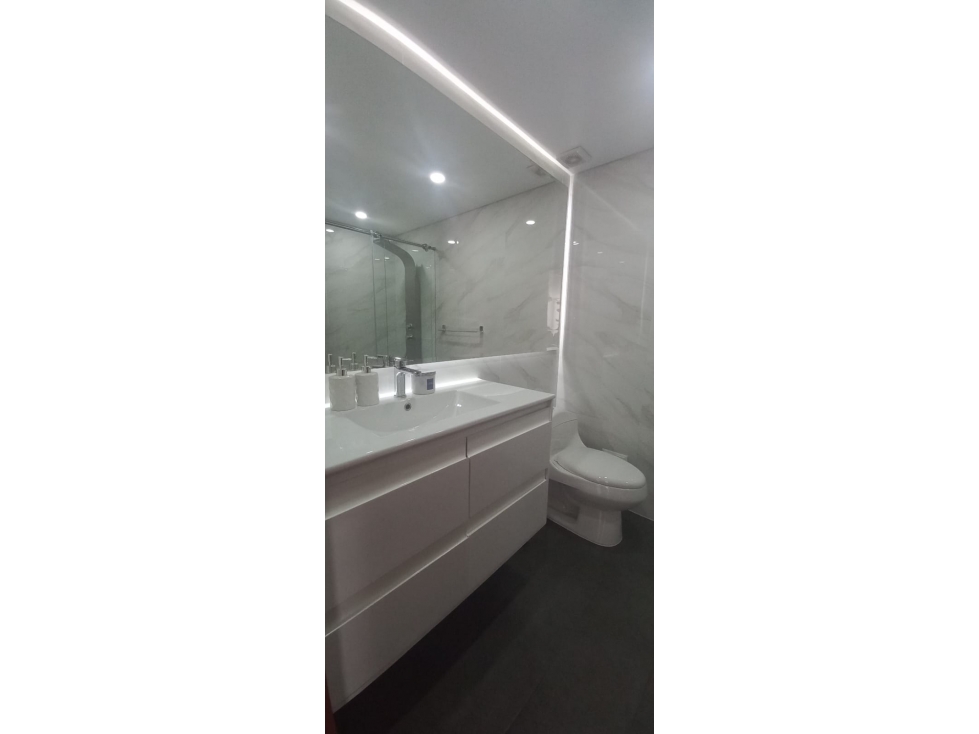 Apartamento en venta en Cerros De Suba, Bogotá · foto 14 de 24
