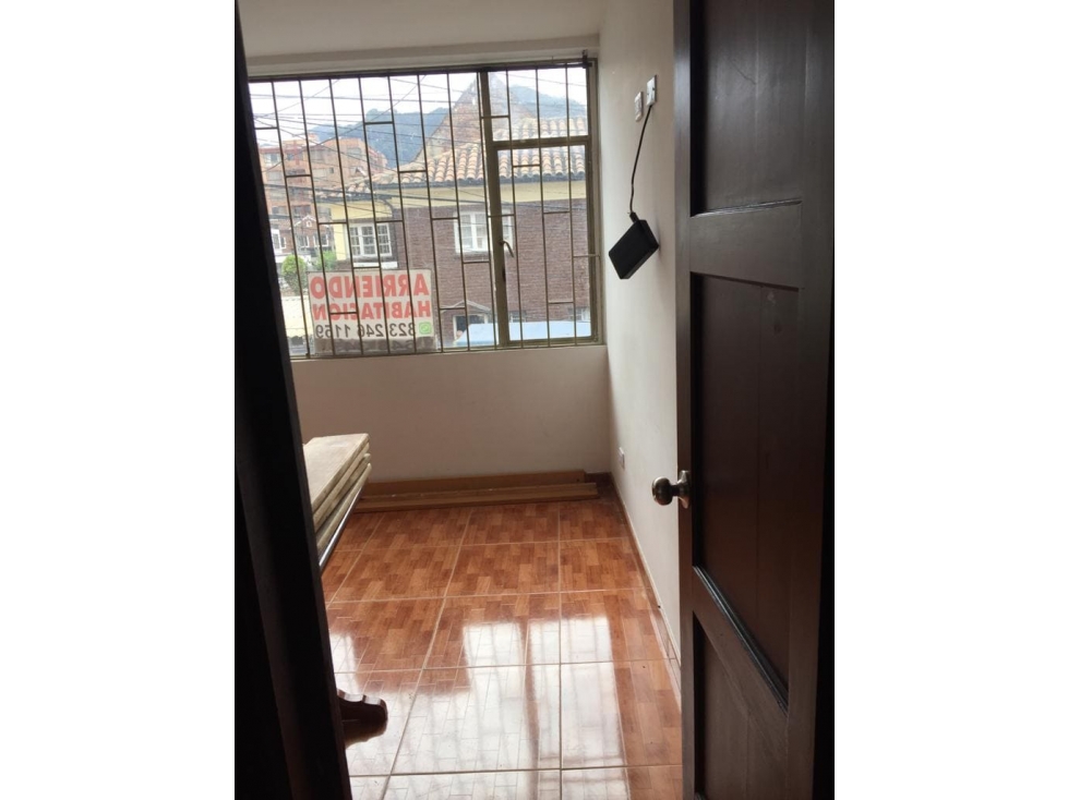 Casa en venta en Galerias, Bogotá · foto 12 de 22