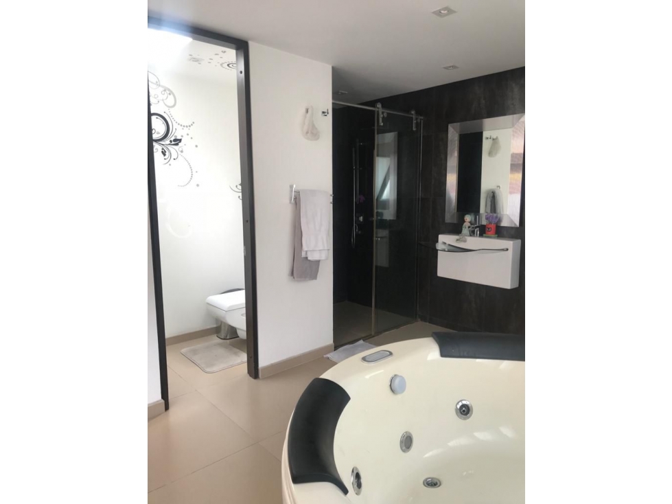 Apartamento en venta en Chico Norte, Bogotá · foto 24 de 24