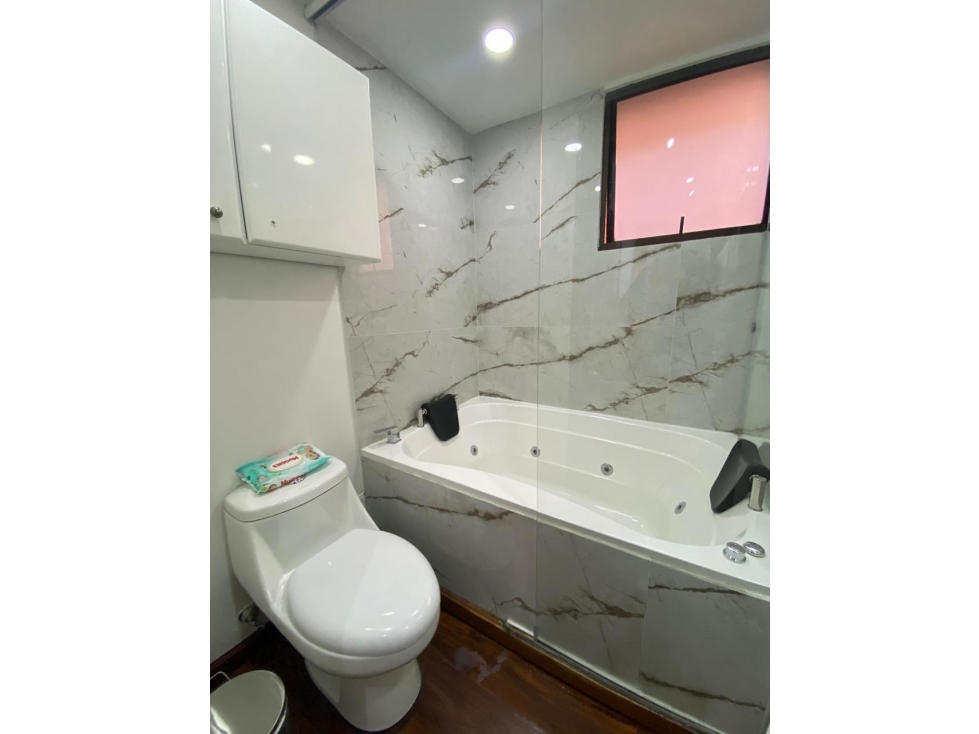 Apartamento en venta en Los Rosales, Bogotá · foto 20 de 24