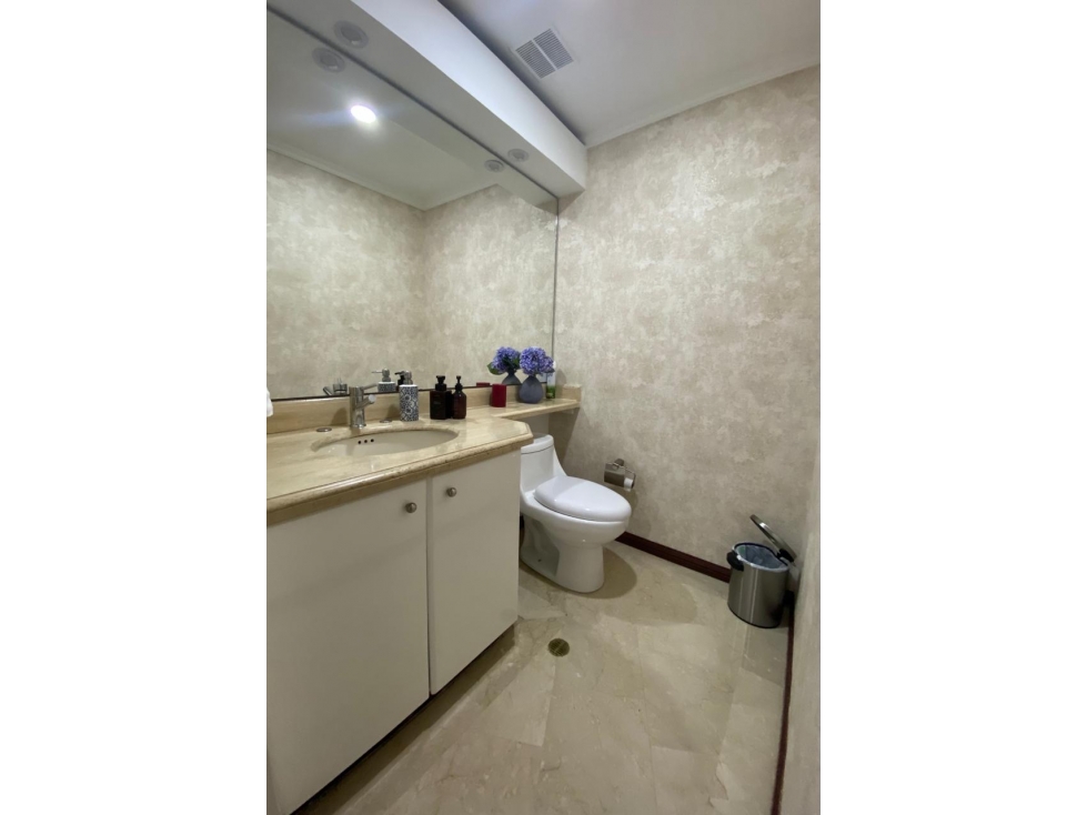 Apartamento en venta en Los Rosales, Bogotá · foto 24 de 24
