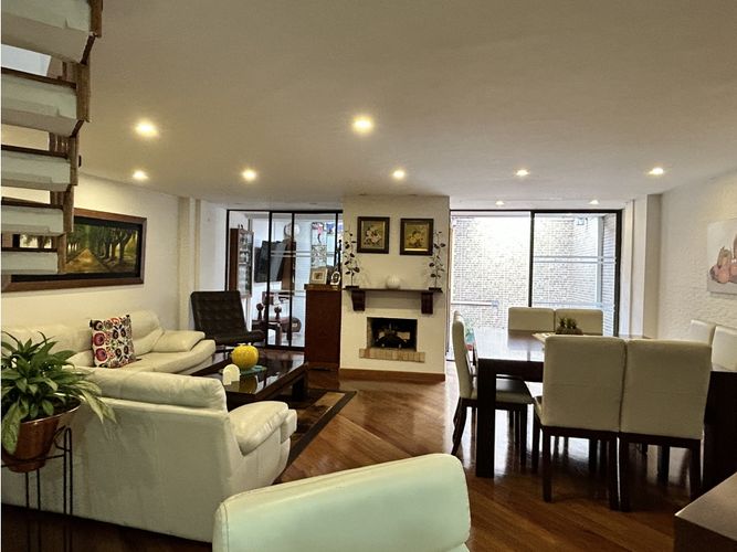 Apartamento de 4 alcobas en venta en Santa Ana, Bogotá, 177 m² · foto 2 de 24
