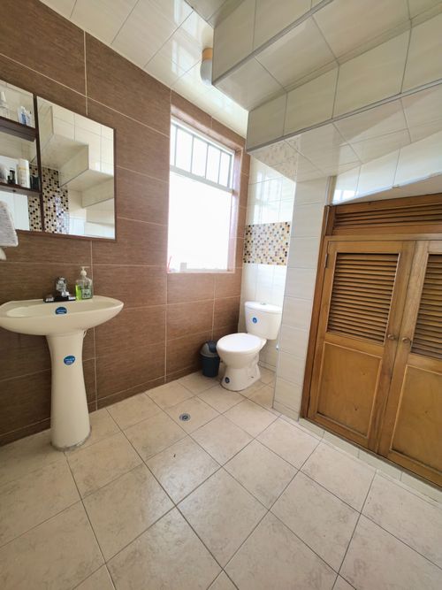 Casa en venta en Cedritos, Bogotá · foto 8 de 24