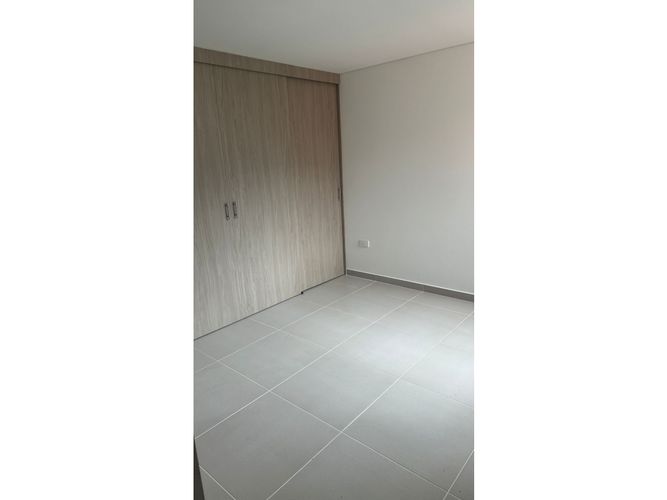 Apartamento de 3 alcobas en venta en Toledo, La Estrella, 74 m² · foto 13 de 16