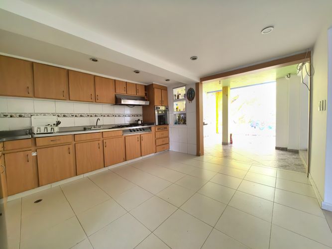 Casa en venta en Cedritos, Bogotá · foto 10 de 24
