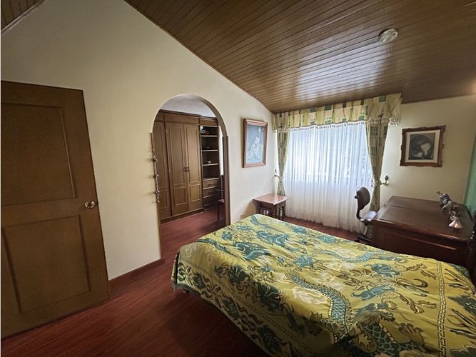 Casa de 4 alcobas en venta en Las Villas, Bogotá, 270 m² · foto 15 de 24