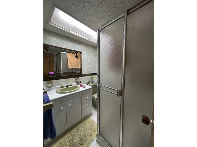 Casa de 4 alcobas en venta en Las Villas, Bogotá, 270 m² · foto 18 de 24