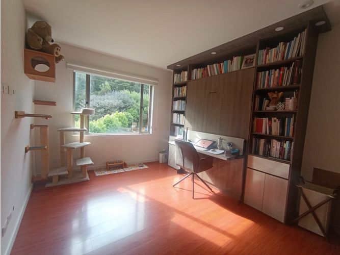 Apartamento de 3 alcobas en venta en Cerros De Suba, Bogotá, 197 m² · foto 14 de 24