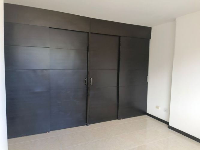 Apartamento de 3 alcobas en venta en Belén, Medellín, 90 m² · foto 7 de 16