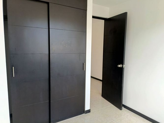Apartamento de 3 alcobas en venta en Belén, Medellín, 90 m² · foto 11 de 16