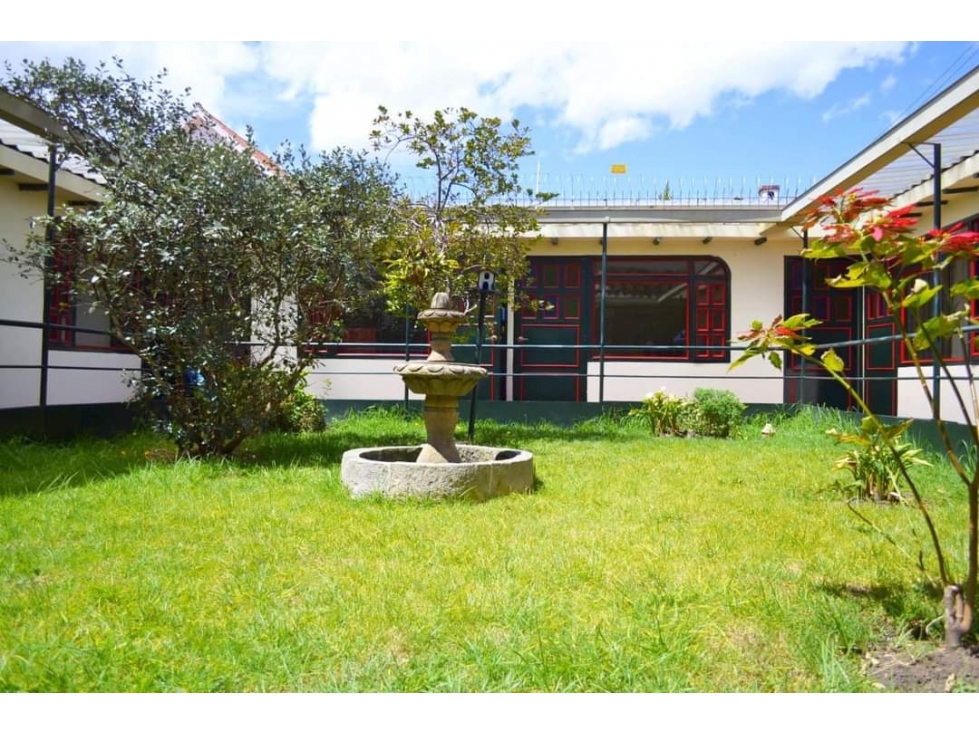 Casa en venta en Ilarco, Bogotá · foto 2 de 24