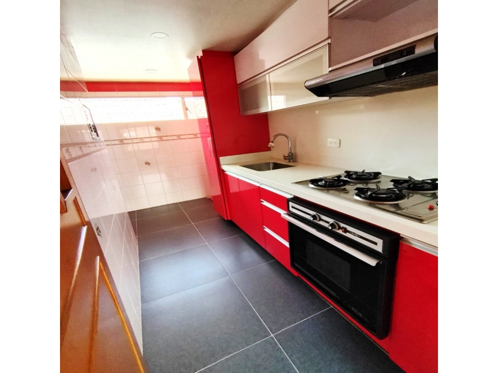 Apartamento en venta en Santa Helena, Bogotá · foto 9 de 24