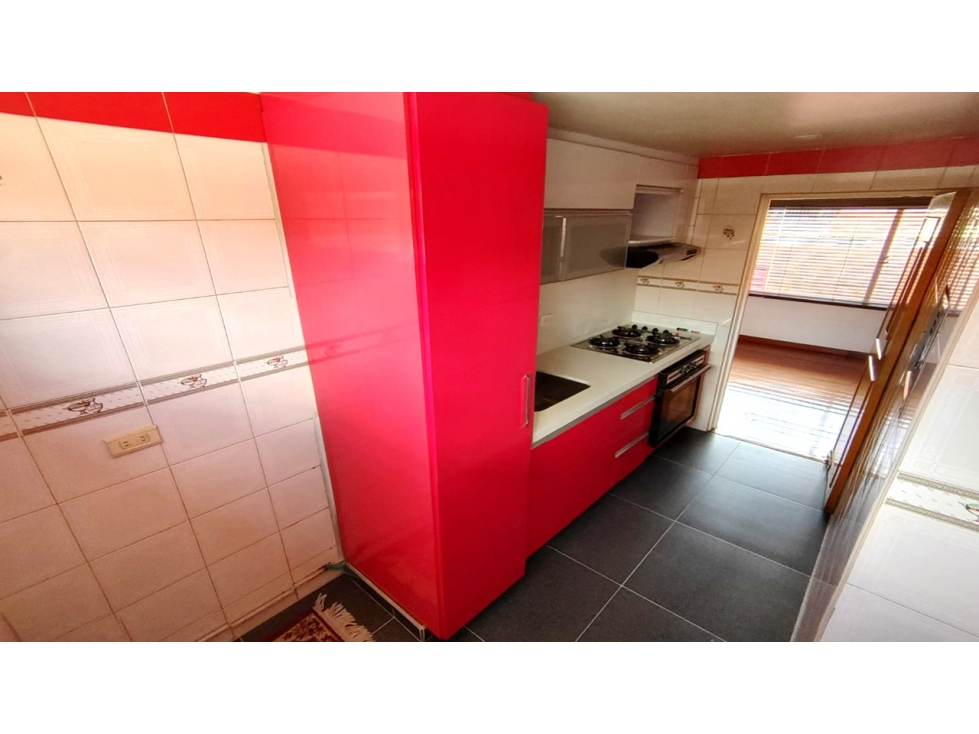 Apartamento en venta en Santa Helena, Bogotá · foto 11 de 24